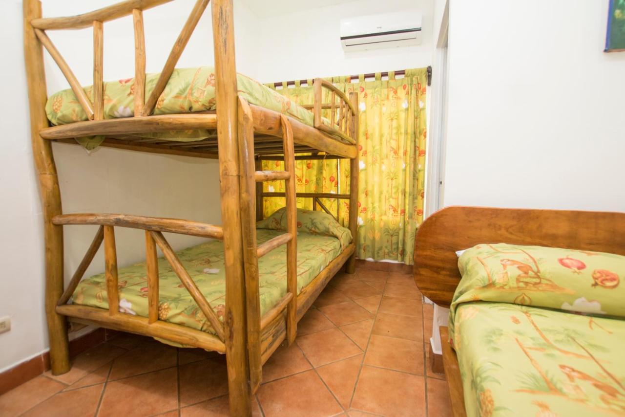Oceanfront Hotel Verde Mar Direct Access To The Beach Мануэль-Антонио Экстерьер фото