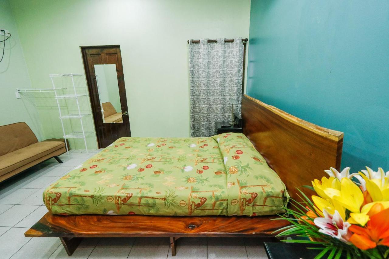 Oceanfront Hotel Verde Mar Direct Access To The Beach Мануэль-Антонио Экстерьер фото