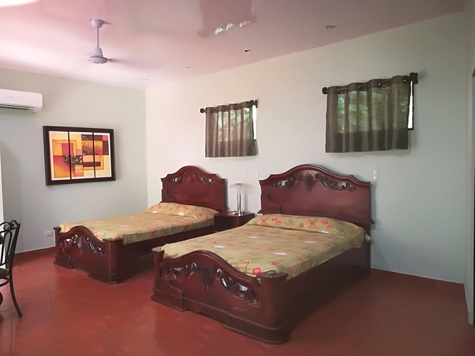 Oceanfront Hotel Verde Mar Direct Access To The Beach Мануэль-Антонио Экстерьер фото