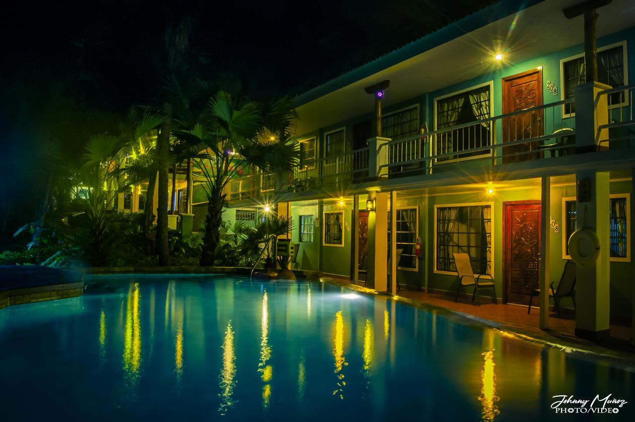 Oceanfront Hotel Verde Mar Direct Access To The Beach Мануэль-Антонио Экстерьер фото